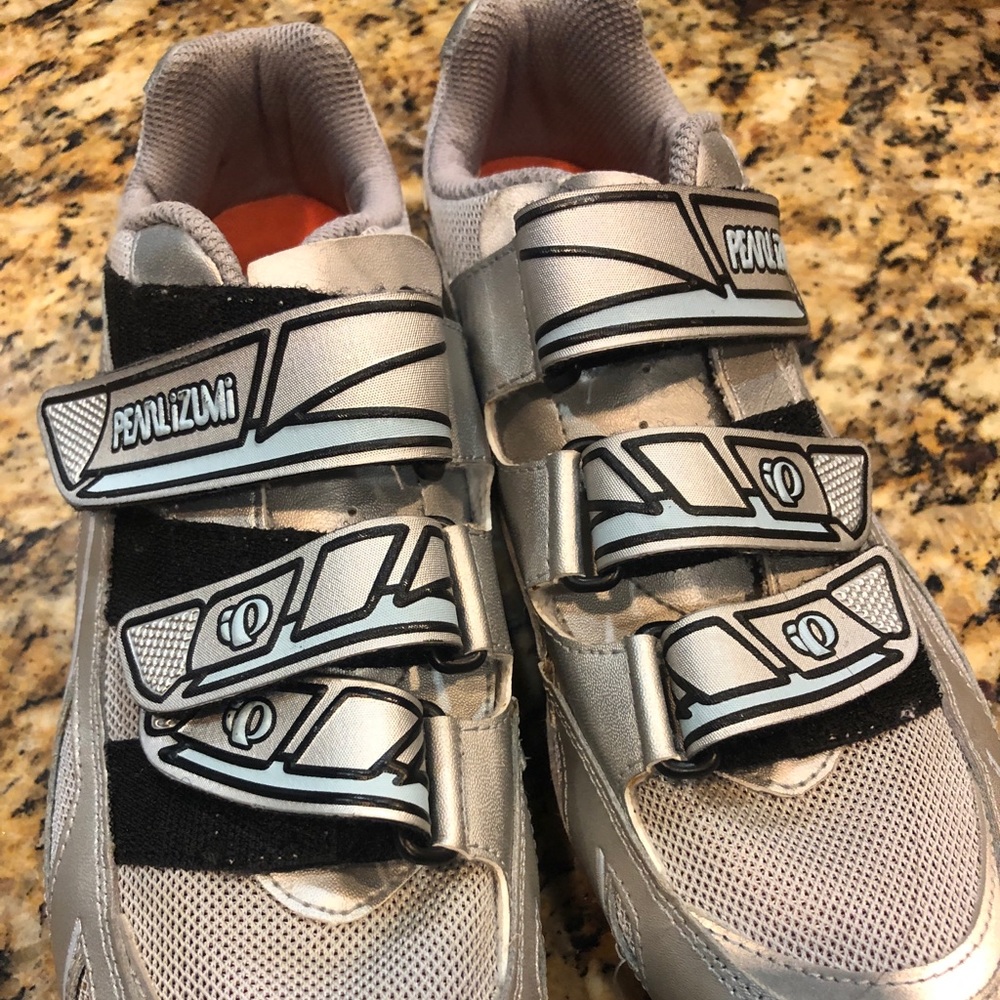 Pear Izumi Bike Shoes